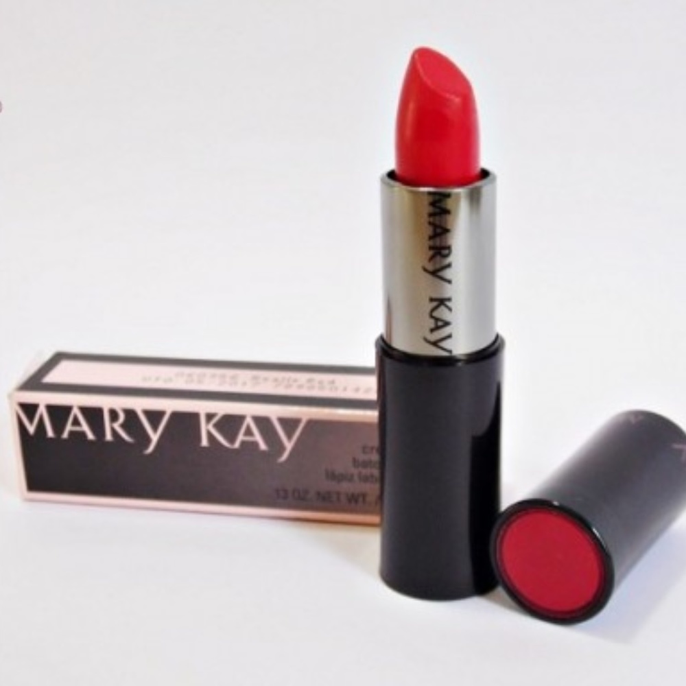 Mary Kay Really Red Creme Lipstick
